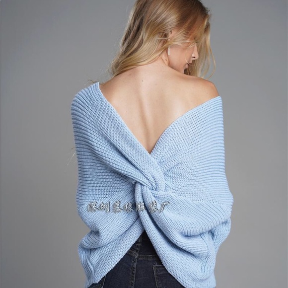 Pullover sweater - Picture 8 of 9